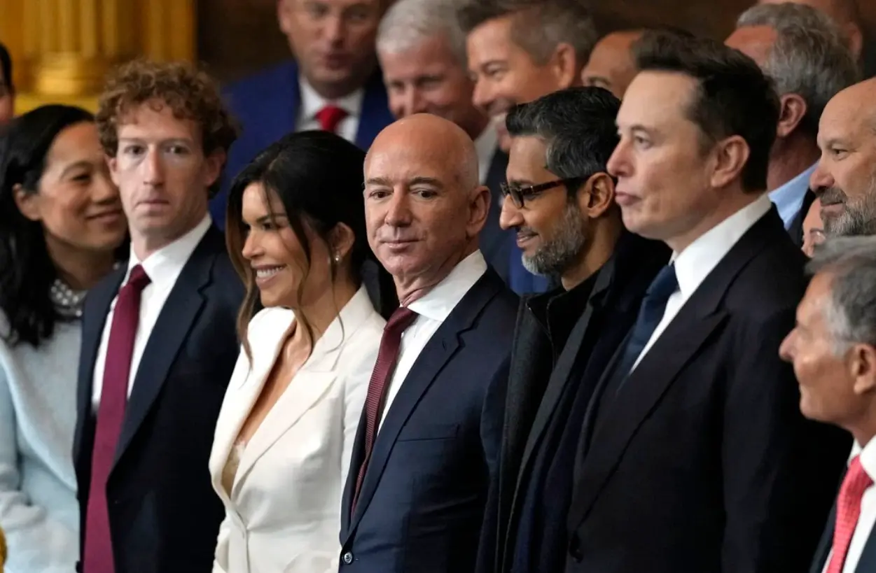 That photo of Zuck, Musk, Bezos and Pichai at Trumps inauguratuion