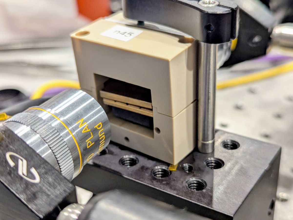 Photonic Crystal Fibre in oven